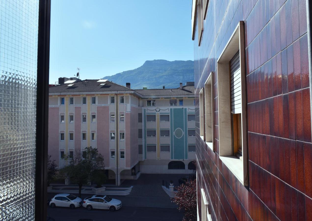 B&B Del Viaggiatore Rovereto  Exterior foto